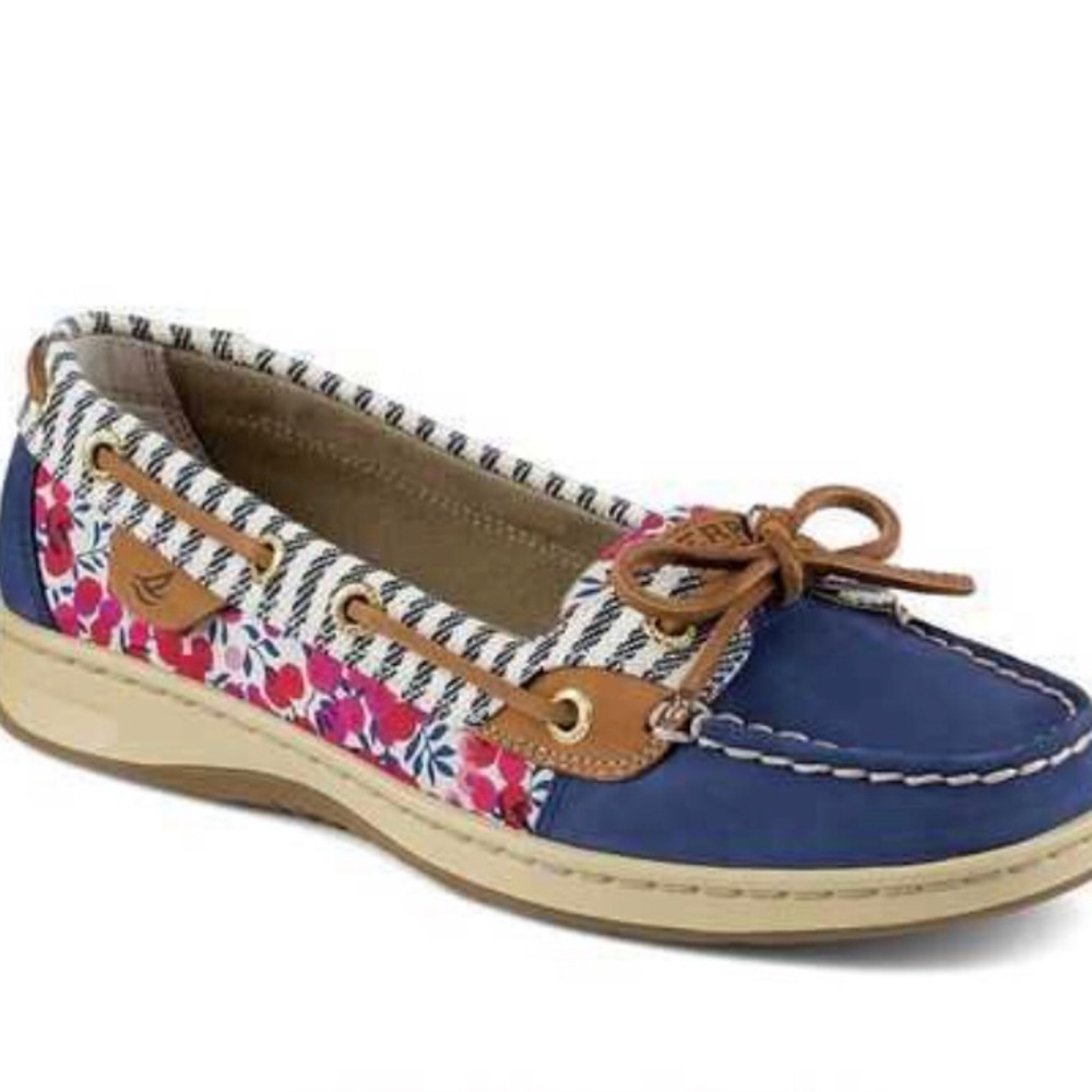 Sperry Top-Sider boat shoes size 8